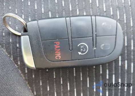 2018 Dodge Journey Se from USA, damaged, VIN 3C4PDCAB9JT384384